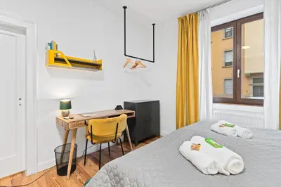 Ein Bett oder Betten in einem Zimmer der Unterkunft Lemon3 - Karlsruhe Beiertheim