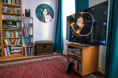 TV/Unterhaltungsangebot in der Unterkunft Obere Stadtwohnung rechts