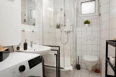 Ein Badezimmer in der Unterkunft Große, gemütliche 4-Zimmer-Ferienwohnung mit guter Verkehrsanbindung im Süden von Heidelberg