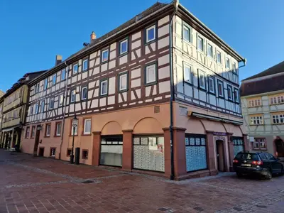 Das Gebäude in dem sich die Pension befindet