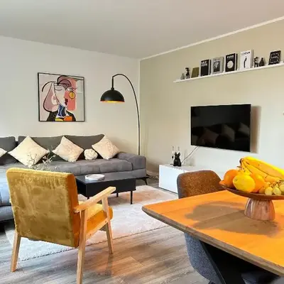 Modernes Designer-Apartment für 7 Gäste - 80qm in zentraler Lage