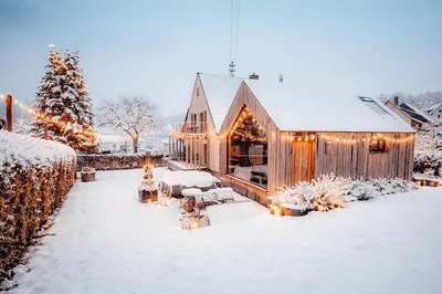 Tinyhouse mit Pelletofen im Winter