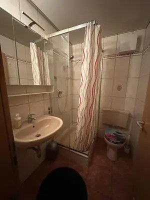 Ein Badezimmer in der Unterkunft Hudolin-Vermietungen