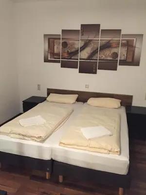 Ein Bett oder Betten in einem Zimmer der Unterkunft Hotel Engel