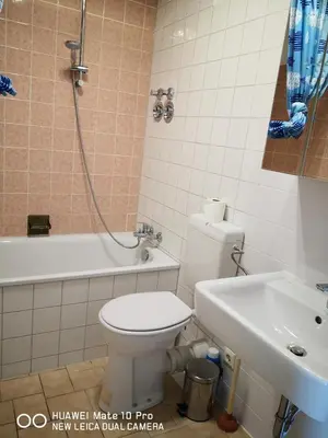 Ein Badezimmer in der Unterkunft Schöne Wohnung 27 B nah Uni Klinik