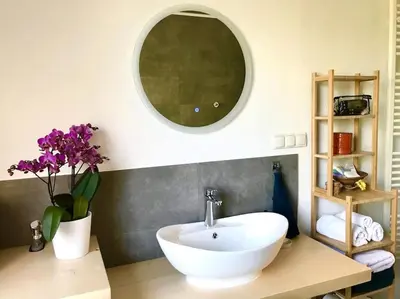 Ein Badezimmer in der Unterkunft Large 2BR Apart up to 5 ppl, Work&Long Stay, BASF with Strong Wifi