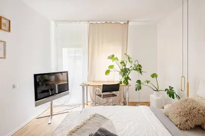 TV/Unterhaltungsangebot in der Unterkunft Modernes Designer Loft mit Flair in Hochheim & Tiefgarage