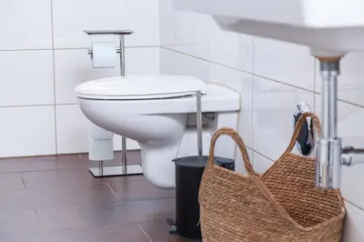 Ein Badezimmer in der Unterkunft nidusROOMS moderne Barock Suite