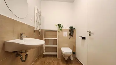 Ein Badezimmer in der Unterkunft Helle Wohnung mit Balkon perfekt für Monteure und Arbeiter