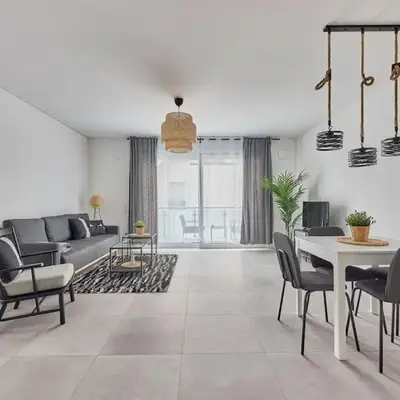 Zentral und ruhig Netflix Balkon Parkplatz