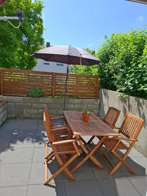 Ein Patio oder anderer Außenbereich in der Unterkunft Wohnung in Oberriexingen