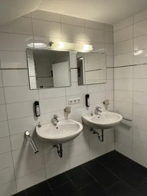 Ein Badezimmer in der Unterkunft Pension Gergert am Neckar