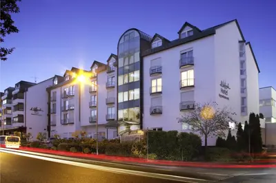 Das Gebäude in dem sich das Aparthotel befindet