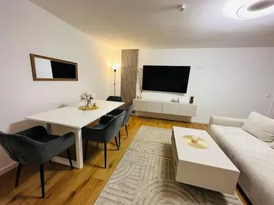 TV/Unterhaltungsangebot in der Unterkunft Luxus Reihenmittelhaus