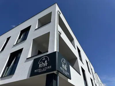 Das Gebäude in dem sich das Hotel befindet