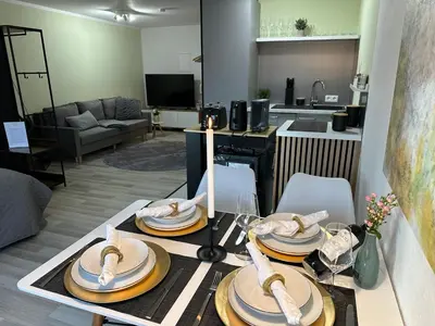 TV/Unterhaltungsangebot in der Unterkunft BELLA - Business&Family - 200m zum Schloßeingang, Parkplatz, SmartTV, Netflix, Waschmaschine, 24h Checkin, 41qm, WLAN