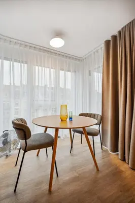 Ein Sitzbereich in der Unterkunft Limehome Karlsruhe Sophienstr