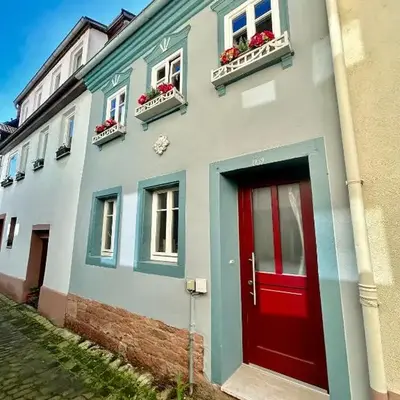 Altes Dichterhaus von 1859