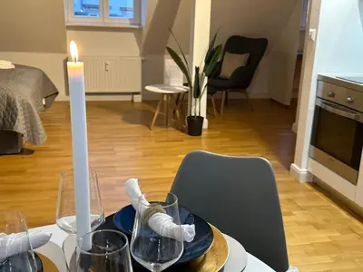 TV/Unterhaltungsangebot in der Unterkunft BELLA - Business&Family Ap 16, 100m vom Konzerteingang Schloß, Parkplatz, SmartTV, Netflix, Waschmaschine, 24h Checkin, 46qm