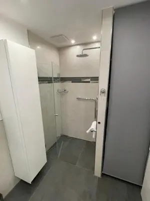 Ein Badezimmer in der Unterkunft Klimatisierte Wohnung