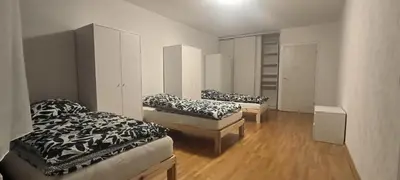 Grundriss der Unterkunft MINDESTBUCHUNG 3 Monate!!! Optimal gelegen in NI, nur 10 km nach Frankfurt Main und zum Flughafen