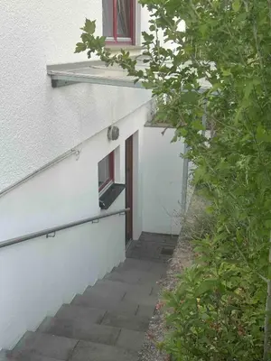 Das Gebäude in dem sich die Ferienwohnung befindet