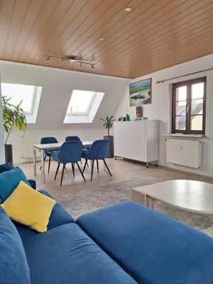 Ein Sitzbereich in der Unterkunft Zentrale Fewo zwischen Heidelberg und Mannheim