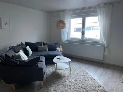 Ein Sitzbereich in der Unterkunft Ferienwohnung in Worms-Wiesoppenheim