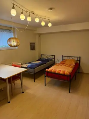 Ein Bett oder Betten in einem Zimmer der Unterkunft Nice and cosy studio apartment in a central location