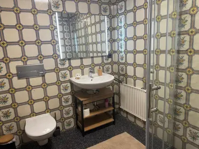 Ein Badezimmer in der Unterkunft Lunetha Homes