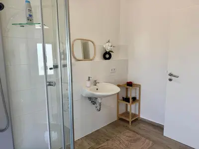 Ein Badezimmer in der Unterkunft Lunetha Homes