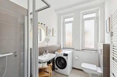 Ein Badezimmer in der Unterkunft Zentral gelegenes 2BR Cityapartment in Neustadt an der Weinstraße