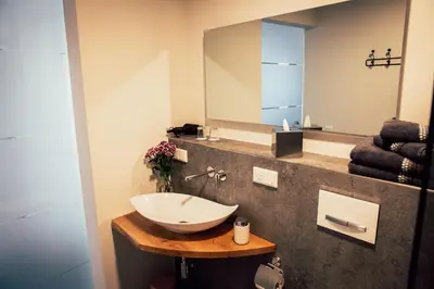 Ein Badezimmer in der Unterkunft Gästezimmer im FamilienWeingut Räder