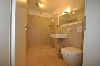 Ein Badezimmer in der Unterkunft Ferienwohnung Schwind in Weyher in der Pfalz