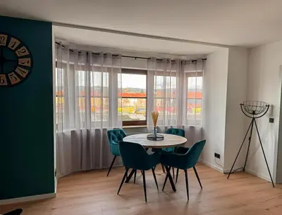 Ein Sitzbereich in der Unterkunft Charmante Schlossblick Wohnung