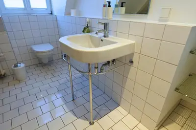Ein Badezimmer in der Unterkunft Quadrate Hostel Mannheim Z5 Denkmalschutz