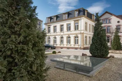Ein Garten an der Unterkunft Boardinghouse Luise 5