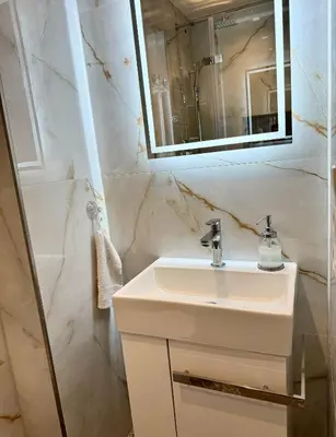 Ein Badezimmer in der Unterkunft Zimmer mit Bad, 15 Min Frankfurt Airport, Free Parking