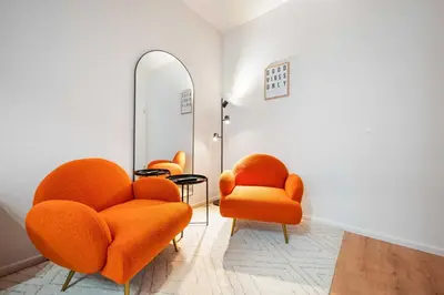 Ein Sitzbereich in der Unterkunft Ruhige Wohnung zentral am Residenzschloss
