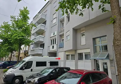 Das Gebäude in dem sich die Ferienwohnung befindet