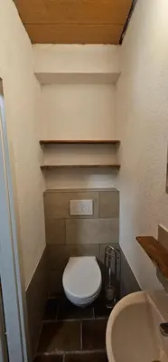 Ein Badezimmer in der Unterkunft Ruhige Gartenwohnung