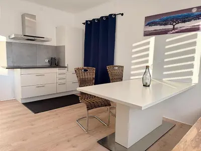 Küche/Küchenzeile in der Unterkunft Neue moderne Monteurwohnung