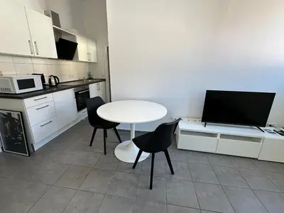 Küche/Küchenzeile in der Unterkunft 2-Zimmer Wohnung Würzburger Straße - Innenstadtlage Aschaffenburg