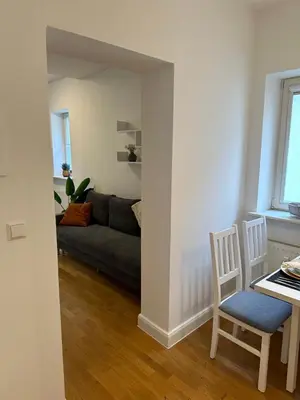 Ein Sitzbereich in der Unterkunft BELLA - Business&Family Ap 12, 100m zum Konzerteingang Schloß, Parkplatz, SmartTV, Netflix, Waschmaschine, 24h Checkin, 36qm