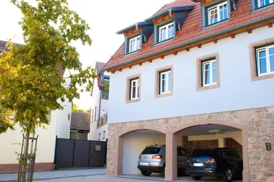 Das Gebäude in dem sich die Ferienwohnung befindet