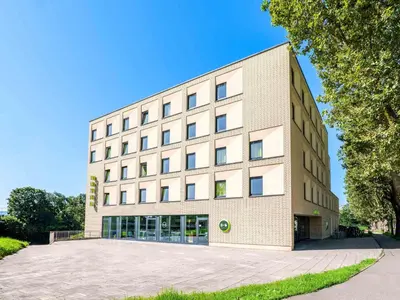 Das Gebäude in dem sich das Hotel befindet
