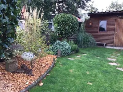 Ein Garten an der Unterkunft Ferienwohnung Erftal