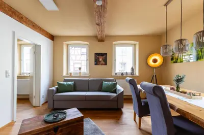 Ein Sitzbereich in der Unterkunft 2 BR Apartment mit Parkplatz