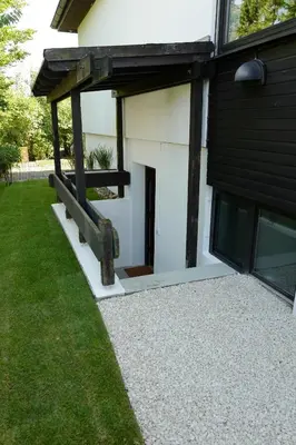 Ein Garten an der Unterkunft Le Souterrain Ferienwohnung Gimmeldingen