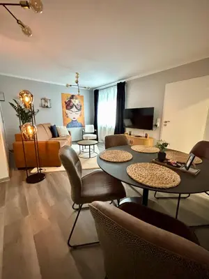 TV/Unterhaltungsangebot in der Unterkunft Stilvolle Einliegerwohnung mit Boxspringbett